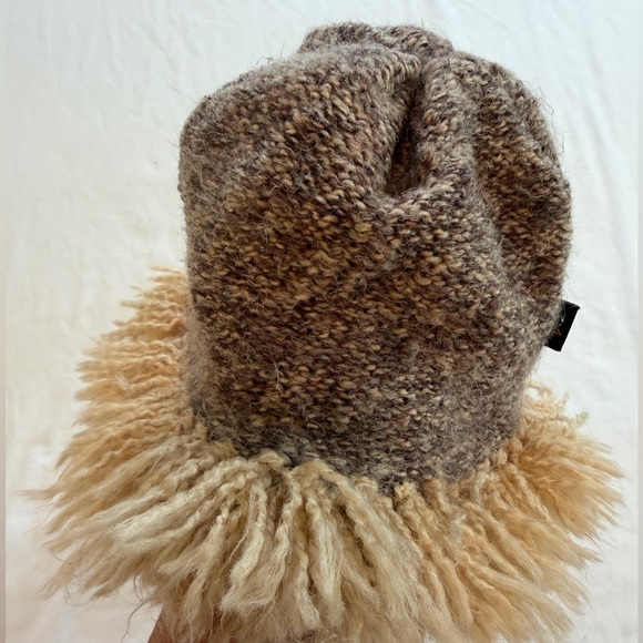 Peruvian Trading knit hat fringe brown cream OS - Picture 5 of 7